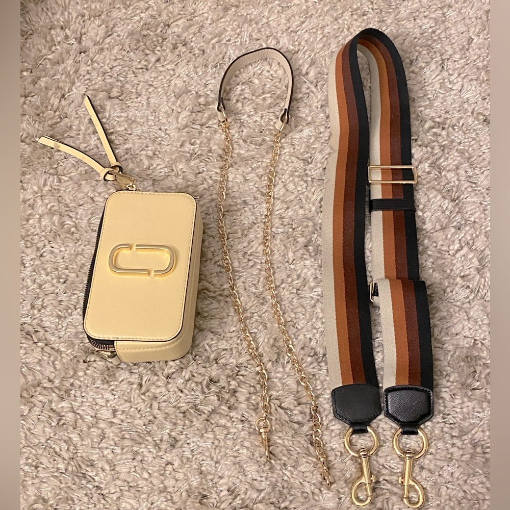 Marc Jacobs Snapshot with original and extra chain